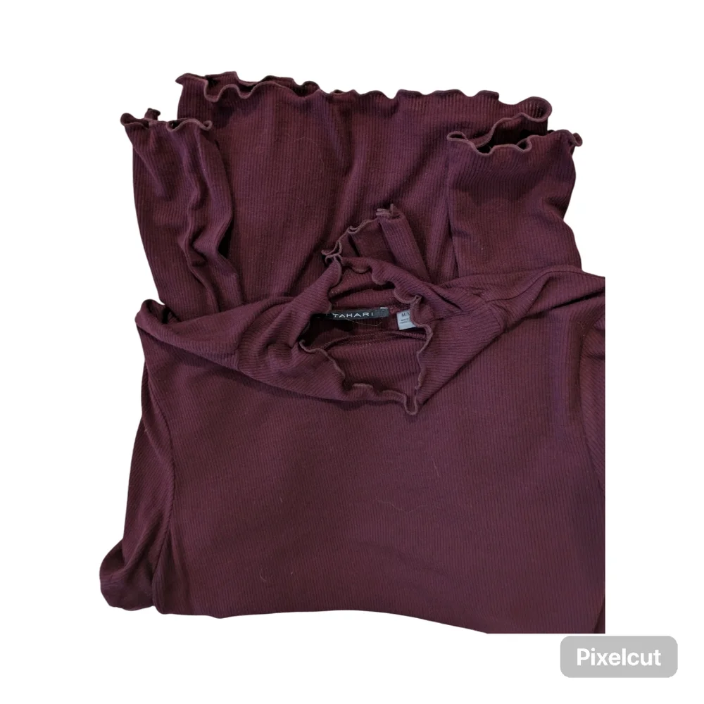 Tahari Lettuce Edge Pullover Dressy Top M - Picture 5 of 11